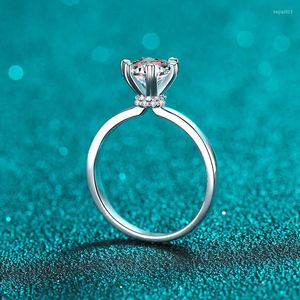 Cluster Rings S925 Sterling Silver Heart Shaped Six Prong Ring 0.5ct 1ct Moissanite Ladies Fashion Charm Engagement Proposition Bijoux Cadeau