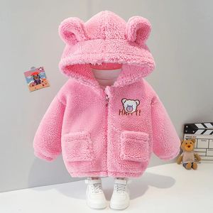 Manteau 2023 Manteau en molleton d'agneau pour bébé, vestes à capuche avec ours de dessin animé pour garçon et fille, hauts épais pour nourrissons, manteaux d'hiver, vêtements coréens pour enfants 231020