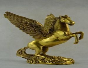 Coleccionables antiguo decorado hecho a mano tallado en cobre Pegaso caballo volador estatua 4308612