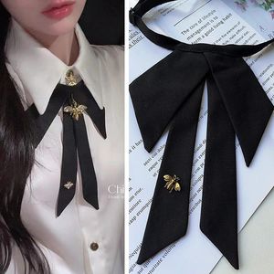 Collège Style tissu noir noeud papillon perle abeille mode chemise col décontracté solide cravate cadeaux pour femmes accessoires en gros 240202