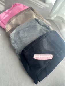 Option de couleur sac à bandoulière en flanelle de rangement de mode C sac de maquillage matelassé sac de fourrure vintage collection Boutique 29X20X7CM