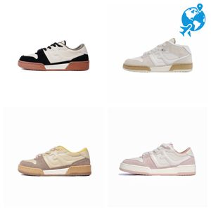 Chaussures pour femmes colorées printemps automne polyvalent étoile petites chaussures blanches chaussures de planche à semelle épaisse pour femmes baskets de créateur GAI légères 36-40 amoureux 2024 mode