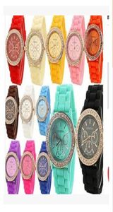 Fashion Colorful Shadow Geneva 3 yeux Crystal Diamond Jelly Rubber Silicone regarder unisexe Men Femmes Quartz Candy Jelly Montres 7523524