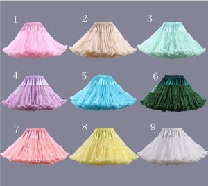 Colorful court bon marché jupons de crinoline volants de mariée robes de mariée de mariée de mariée