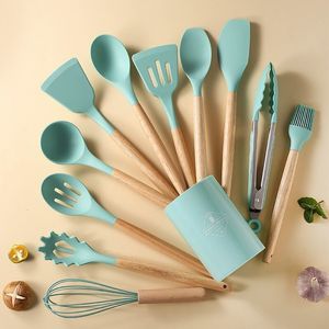 Cooking Utensils 12Pcs/Set Wooden Handle Silicone Kitchen Utensils With Storage Bucket High Temperature Resistant And Non Stick Pot Spatula Spoon 230920