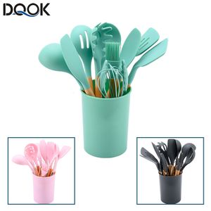 Cooking Utensils Silicone Kitchenware Set Nonstick Cookware Spatula Shovel Egg Beaters Wooden Handle Kitchen Tool 230901