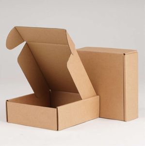 Cajas de papel corrugado, embalaje de papel de regalo de colores, embalaje cuadrado plegable, caja de cartón para joyería, 15*15*5cm de Fashion Leisure