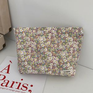 Sacs À Cosmétiques Cas Printemps Floral Cosmétique Sac Voyage Toile Trousses De Toilette Frais Fille Sac À Main Mobile Téléphone Bourse Maquillage Organisateur Beauté Cas Embrayage 230818