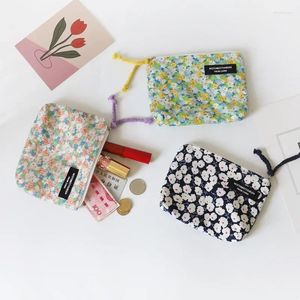 Sacs à cosmétiques Petit sac carré mignon Style coréen Floral Mini maquillage femmes Simple changement sac à main coton tissu nécessaire Mujer voyage