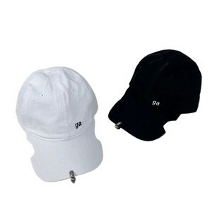 Coton Baseball Capiner Designer Alphabet Flower broderie Design Casual Hat Casclable Buckle Mentes et femmes avec la même boucle ronde en métal de mode Cape décorative