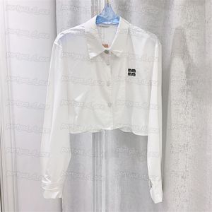 Croppd Femmes T-shirts Blanc D'été Casual Blouses Dames À Manches Longues Revers Chemises