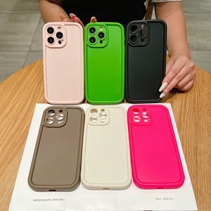 Étuis en TPU souples à la mode pour iPhone 15 Pro Max 14 Plus 13 12 11 X XR XS 8 7 6 Iphone15 Couleur unie Silicone Plaing Couverture de téléphone portable vierge Peau arrière