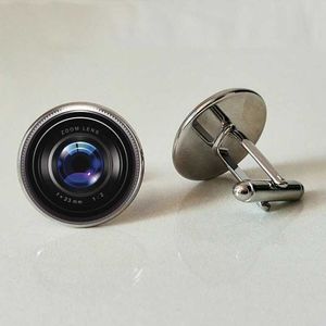 Couchettes Camera Lens Cufflinks Glass Couffe Links Business Cufflinks Pictures personnalisées fabriquées à la main et boutons de manchette personnalisés privés Q240508