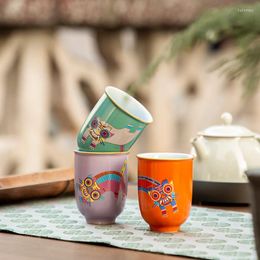 Tazas Platillos Tigre divertido Taza de té verde chino Cerámica Naranja Taza de té Púrpura Hermosa caricatura Teaware A Of Ceremony