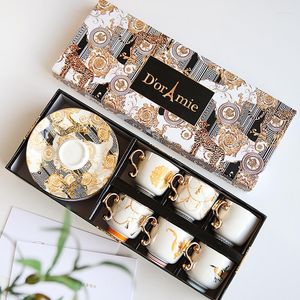 Tasses Saucers Style Turkish Luxury Ceramic Coffee Tasse et soucoupe Set Porcelaine Tea Drink Year Gift Teach Task Christmas Mug