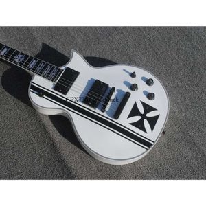 Custom Iron Cross SW James Hetfield Signature Blanche-Neige Guitare électrique Micros actifs V Boîte de batterie Matériel noir Livraison gratuite