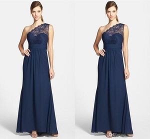 Personnalisé bleu marine une épaule robes de demoiselle d'honneur en mousseline de soie plis simples dentelle robes de soirée de mariage pas cher pleine longueur robe formelle longue