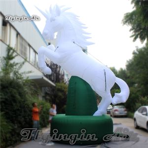 Grande publicité personnalisée ballon gonflable licorne 6 m réplique de statue de licorne soufflée à l'air blanc avec lumière RVB pour la décoration de fête musicale