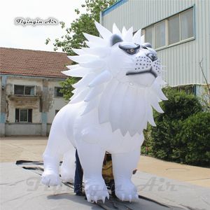 Maßgeschneidertes tragbares gehendes aufblasbares Löwenkostüm 3 m riesiges weißes aufblasbares Tiermaskottchen-Löwenkostüm für die Zirkusparade-Show