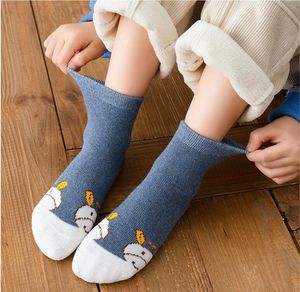 Calcetines de algodón cortados para niños, calcetín de nieve para otoño e invierno, calcetines de rizo con patrón de dibujos animados de Navidad para niños y niñas, calcetines de bebé al por mayor