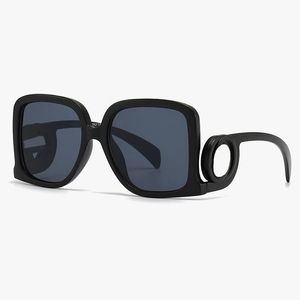 Fashiona évider lunettes de soleil pour les designers masculins et féminins anti UV400 rétro surdimensionné carré plein cadre lunettes haut de gamme boîte d'emballage d'origine GG1326