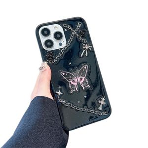 Cute 3D Epoxy Glitter Cadenas de mariposas Grilletes Estuches negros Bling Soft TPU Funda a prueba de golpes para iPhone 14 13 12 11 Pro Max
