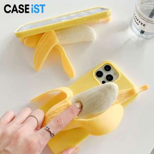 Caseista Creative 3D Peel Banana Banana Regalo lindo Silicona suave Reliegues de fidget Spreeze Liberación de estrés Soporte de cobertura de juguete para iPhone 15 14 13 12 11 Pro Max XS 8 7 Plus