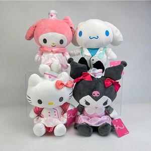 Mignon infirmière vêtements mélodie jouets en peluche poupées en peluche Anime cadeaux d'anniversaire maison chambre décoration