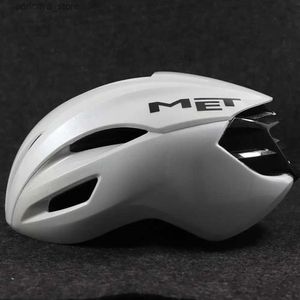 Casques à vélo MTB Casque de cyclisme extérieur intégré Ultralight Road Mountain Bike Professional Bicyc équipement pour homme de sécurité Sport Casque L48