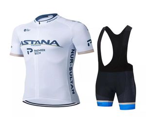 Jersey de cyclisme set 2021 Pro équipe Astana Vêtements cyclistes Summer Soufflent à manches courtes Bicyclette Bib short Kit ROPA CICLISM8705249
