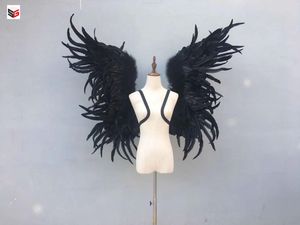 Décoration murale de fond de danse grande plume noire ailes d'ange Halloween diable série de costumes accessoires photo créatifs environ 100*130CM