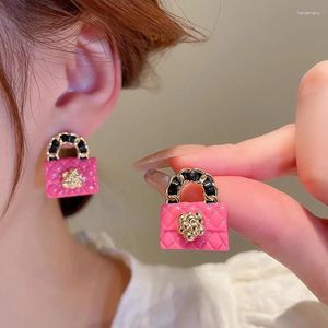 Boucles d'oreilles pendantes pour femmes, sac à main de luxe en forme de fleur, blanc, rose, noir, déclaration de mode, bijoux, vente en gros, 2024