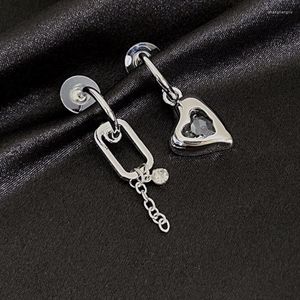 Boucles d'oreilles en peluche Usymétrie U-Magicale Ammétrie Love Heart Hollow Metal Earres pour femmes Simple Cz Stone Chain Geometric Bijoux