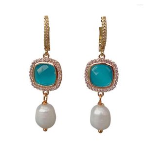 Boucles d'oreilles pendantes Y.YING avec perles de riz blanches de culture et lunette en zircone cubique avec levier en cristal bleu