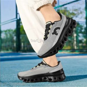 Zapatillas de color gris oscuro/blade maratón zapatos casuales zapatos casuales de tenis de tenis tranier cojín zapatos de carrera atléticos para hombres calzado en los podios 943