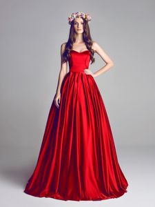 Robes de mariée robe de bal rouge foncé 2020 élégant chérie satin dos nu robes de mariée formelles robes de mariée empire informelles BO70317F