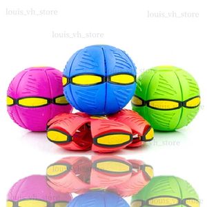 Jouet de décompression LED Flying UFO Flat Throw Disc Ball avec LED Light Toy Kid Outdoor Garden Basketball Game Throw UFO Disc Balls T240325