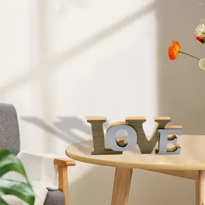 Figurines décoratives Love Sign Free Standing Word Decor Modern Block Letters Ornement pour la table de la ferme Thanksgiving Living Room Bedroom