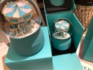 Figurines décoratifs Music Box Carrousel fantasy Crystal Ball Classic Light Blue Christmas and Year Gift's Gift Home Decoration