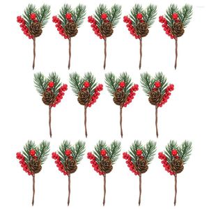 Flores decorativas 15 PC Pino Artificial Cono NAVIDAD DE COMADA DE COMADA Decoración de la planta Flor Floral Pelra de árboles Bayas para tallos de espuma