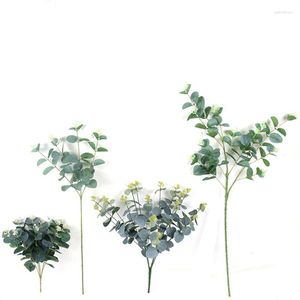 Fleurs décoratives 1 pc Eucalyptus Tiges Décor Feuilles Artificielles Floral Vert Faux Faux Branches Verdure Plante