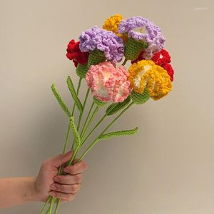 Fleurs décoratives 1PC fête des mères Bouquet Crochet oeillet fini à la main artificielle femme cadeau pour la décoration intérieure