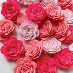 Fleurs décoratives 24pcs / set Roses faites à la main Tissure de tête de la tête artificielle rose 3cm simulation bricolage décoration de mariage artisanat