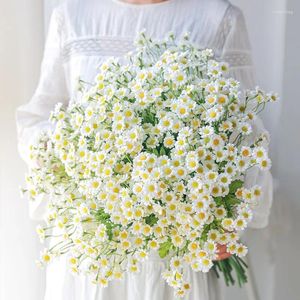 Fleurs décoratives 30 têtes petite marguerite camomille fleur artificielle petit Bouquet décoration de mariage à la maison Po accessoires faux
