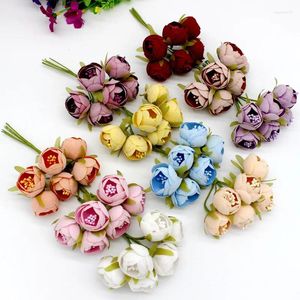 Flores decorativas 36 piezas 3 cm de té pequeño de terciopelo Rose Flor artificial para el hogar Decoración de bodas Diy Supongo de recursos Garland Falso Falso