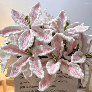 Fleurs décoratives 50cm Crochet à la main Lily fini tricot laine fil Bouquet fête de mariage maison chambre Arrangement Floral décor