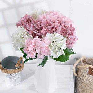 Fleurs décoratives 5pc Hand Feel Hortensea Artificial Real Touch Wedding Decor Bouquet Bouquet Home Party Table Flower Arrangement