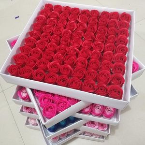 Fleurs décoratives 81 pièces tête de rose artificielle décoration de la maison mariage saint valentin cadeau tenant