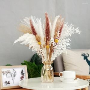 Flores decorativas llegadas mezcladas pequeñas pampas hierba y caña flor decoración navideña 2023 artículos con 30 unids/lote