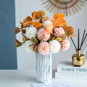 Flores decorativas artificiales de alta calidad, ramo de margaritas de tacto Real, sala de estar, plástico falso, pequeña bola de flores de Dhalia